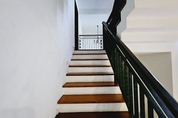 Changkat Kiara Surya