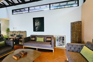 Changkat Kiara Surya