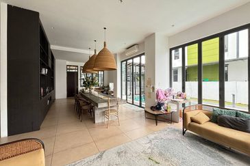 Casa Sutra, Alam Nusantara