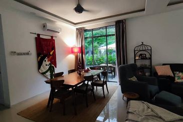 Perdana Lakeview East