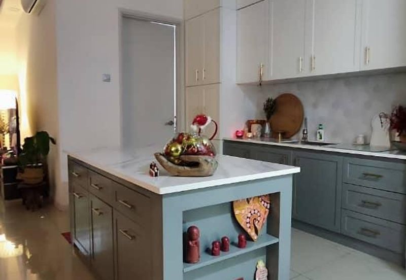 Perdana Lakeview East