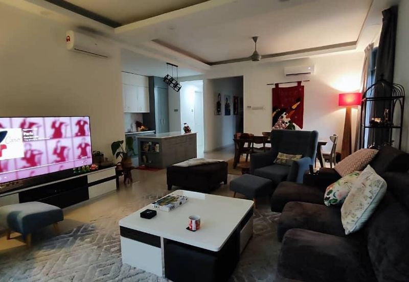 Perdana Lakeview East