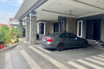 Putra Residence