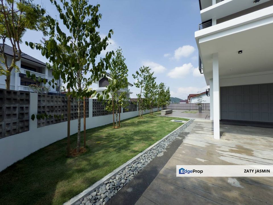 BRAND NEW! Gombak Heights Batu Caves 3 Storey Bungalow FOR SALE, Selangor, Gombak