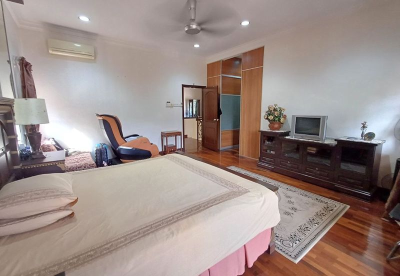 D Villa Equestrian, Kota Damansara