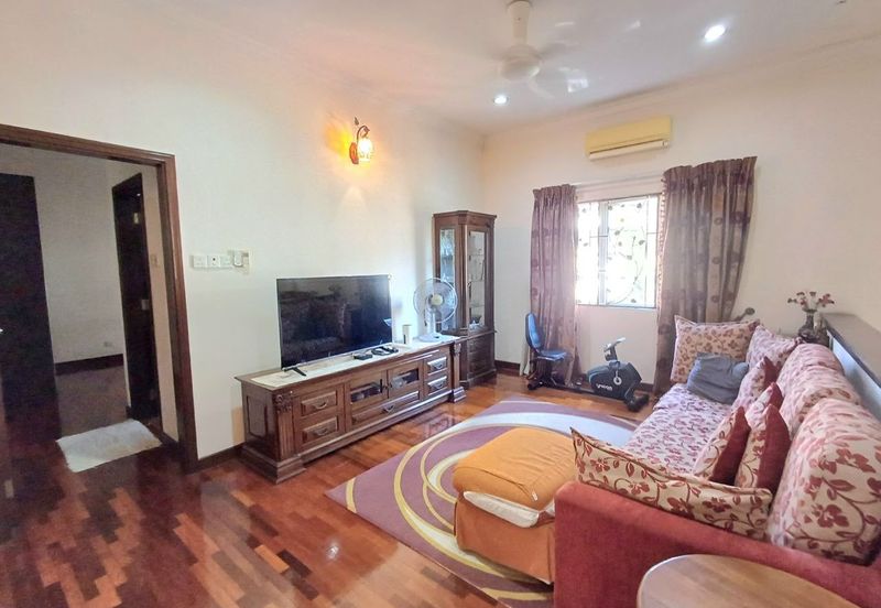 D Villa Equestrian, Kota Damansara