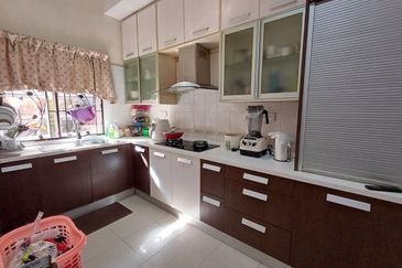 D Villa Equestrian, Kota Damansara