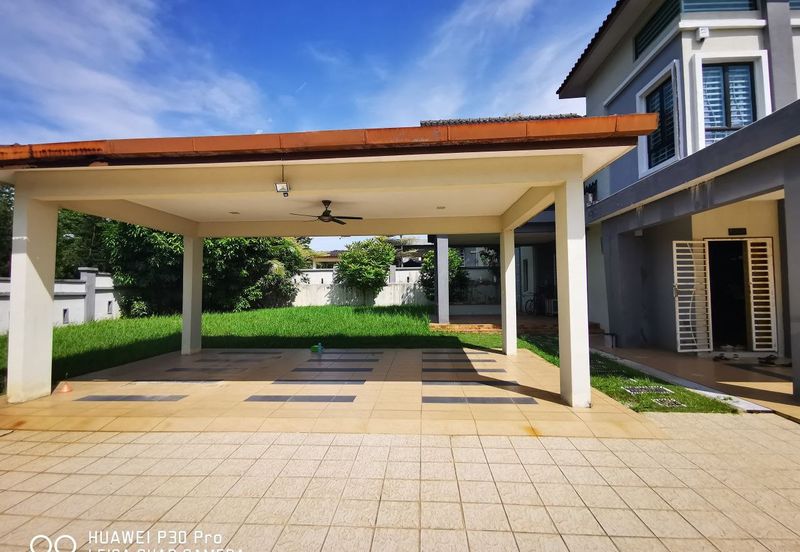 Perdana College Heights