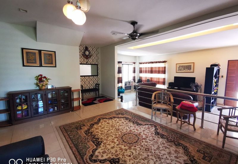 Perdana College Heights