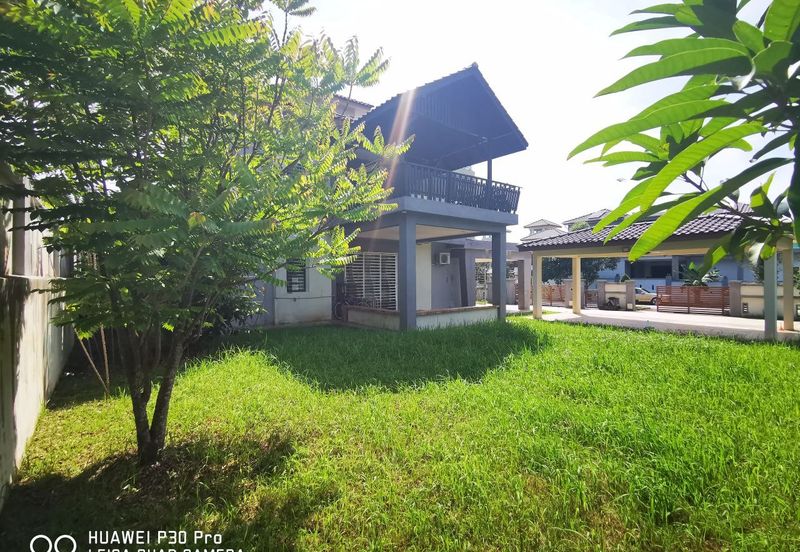 Perdana College Heights