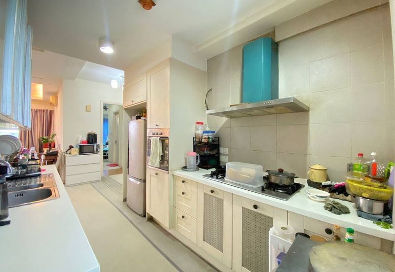 Ara Hill Condominium