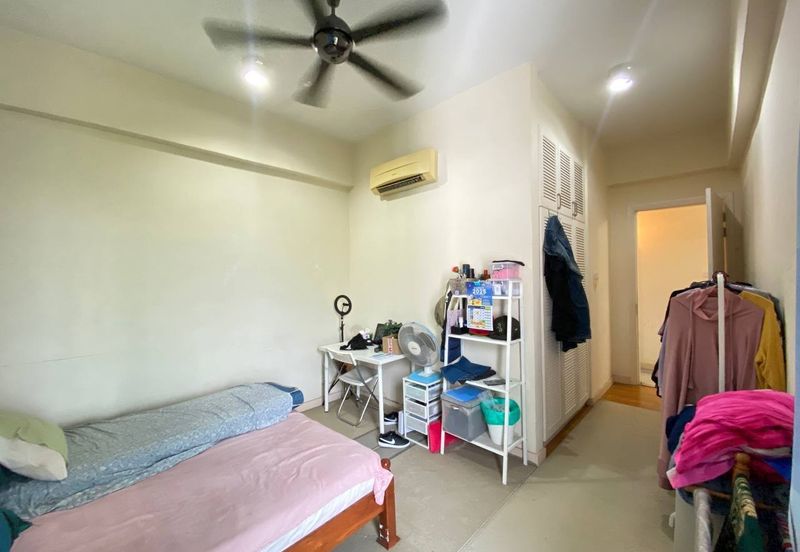 Ara Hill Condominium