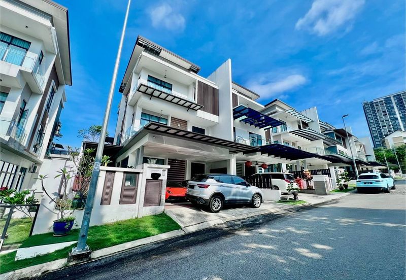 Verge 32 @ Puncak Melawati