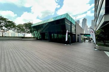 Premium Office Space @ The MET Corporate Tower, KL Metropolis, Mont Kiara For Sale