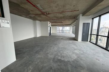 Premium Office Space @ The MET Corporate Tower, KL Metropolis, Mont Kiara For Sale