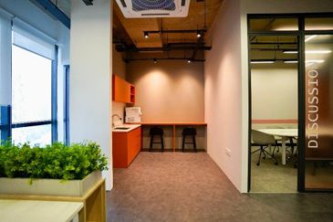 Premium Office Space @ The MET Corporate Tower, KL Metropolis, Mont Kiara For Sale