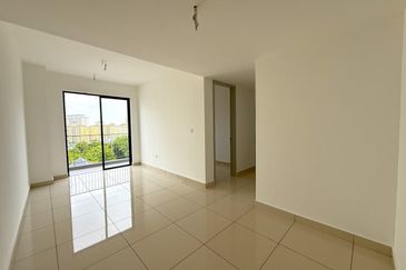 East 57 (Residensi Laman Timur)