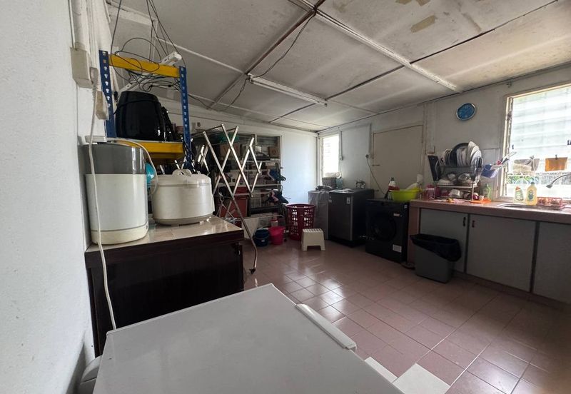 CORNER LOT Single Storey Terrace, Taman Kok Doh KL For Sale