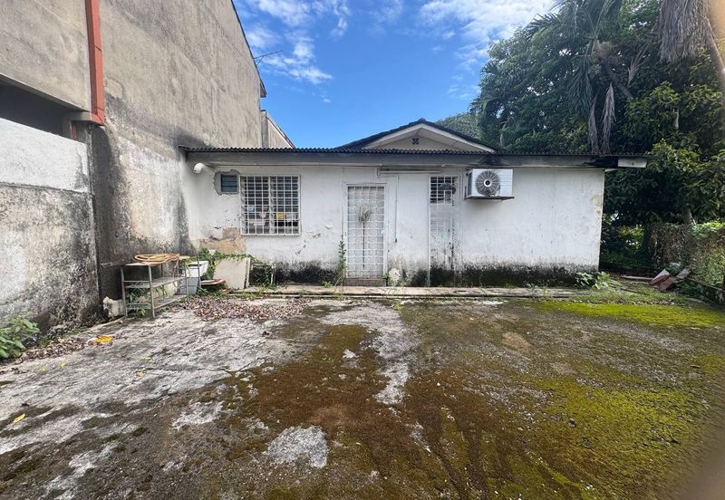 CORNER LOT Single Storey Terrace, Taman Kok Doh KL For Sale