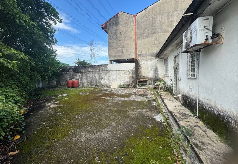 CORNER LOT Single Storey Terrace, Taman Kok Doh KL For Sale