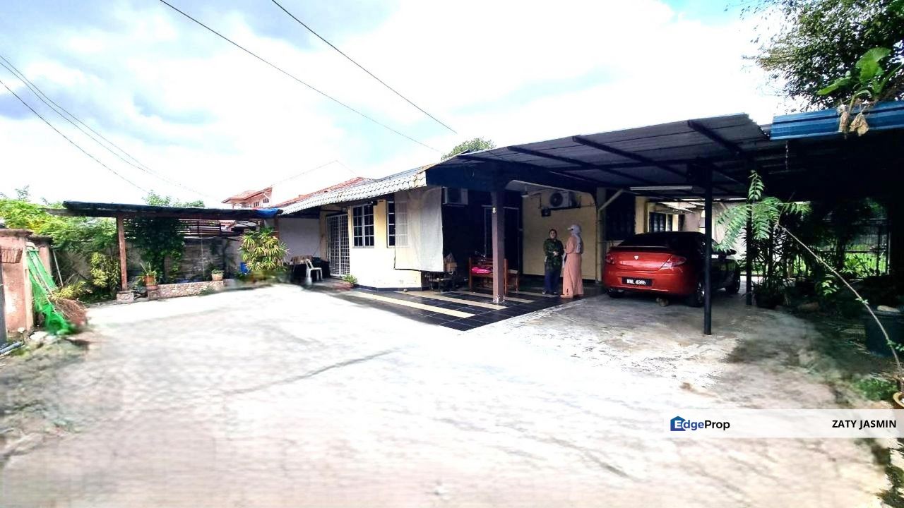 Semi D Seksyen 3 Petaling Jaya (Near Jalan Othman) For Sale, Selangor, Petaling Jaya