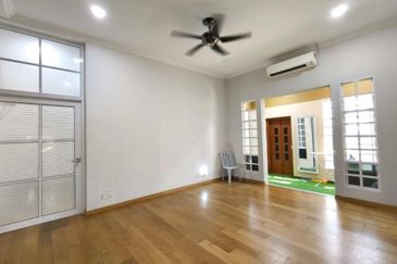 Avenue 4 Lake Valley