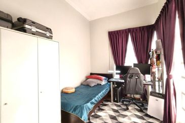 Avenue 4 Lake Valley