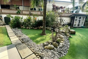 Avenue 4 Lake Valley