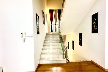 Avenue 4 Lake Valley