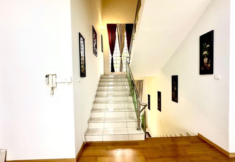 Avenue 4 Lake Valley