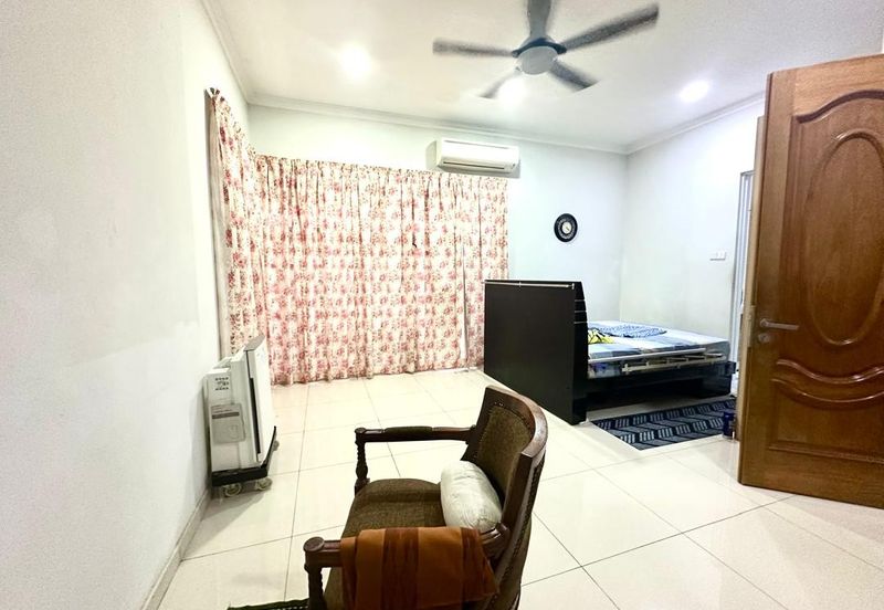 Avenue 4 Lake Valley