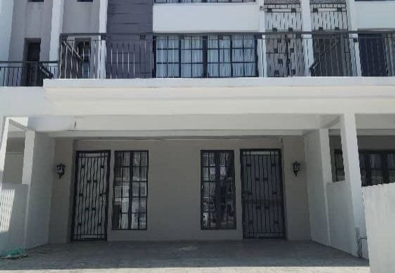 Monet Garden, Sunsuria City