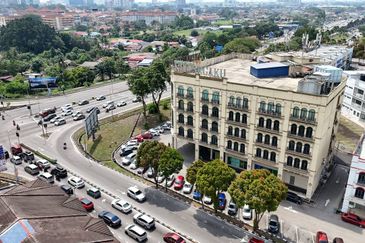 Facing Main Road! 5 Storey Commercial Building Bandar Bukit Baru Melaka 