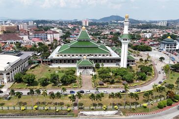 Facing Main Road! 5 Storey Commercial Building Bandar Bukit Baru Melaka 