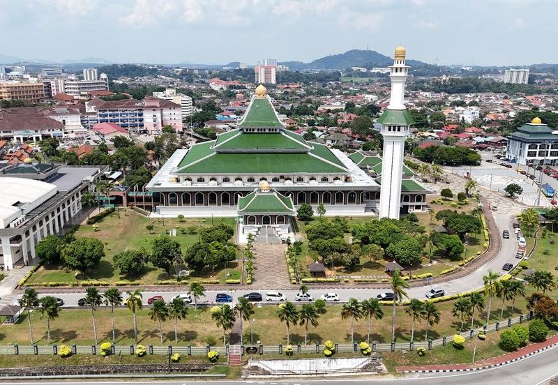 Facing Main Road! 5 Storey Commercial Building Bandar Bukit Baru Melaka 