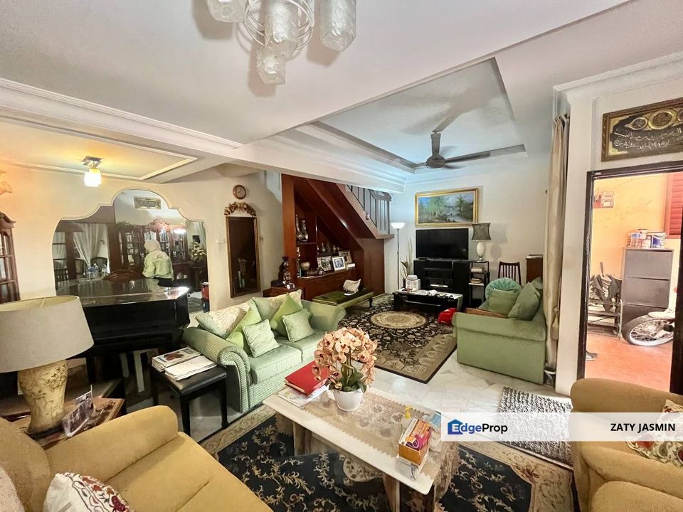 Taman Seri Cheras END LOT Two Storey Terrace For Sale, Selangor, Cheras