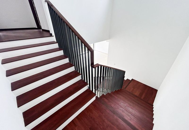 Elmina Green The Eighth @ City of Elmina