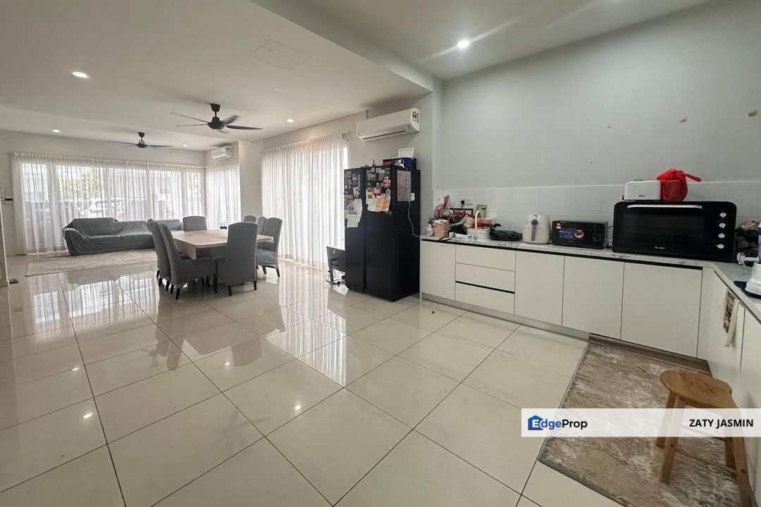 Astana Kemensah Ulu Kelang Ampang Jaya. Semi Detached 3 Storey House For Sale, Kuala Lumpur, Taman Melawati