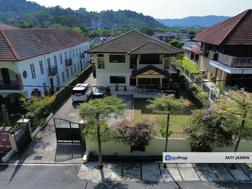 Taman TAR, Ampang Double Storey Bungalow For Sale, Selangor, Ampang