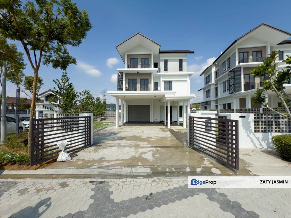 Permata Gemma, Gombak Heights Bungalow 3 Storey For Sale, Selangor, Gombak