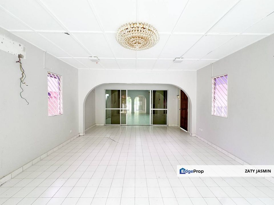 Taman TAR Ampang Facing Open 2.5 Storey Bungalow For Sale, Selangor, Ampang