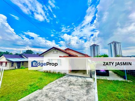 Price Reduced! Huge Land of Bungalow (7,210 sqft) Seksyen 12 Petaling Jaya , Selangor, Petaling Jaya