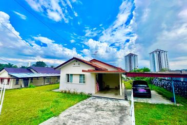 Seksyen 12, Petaling Jaya