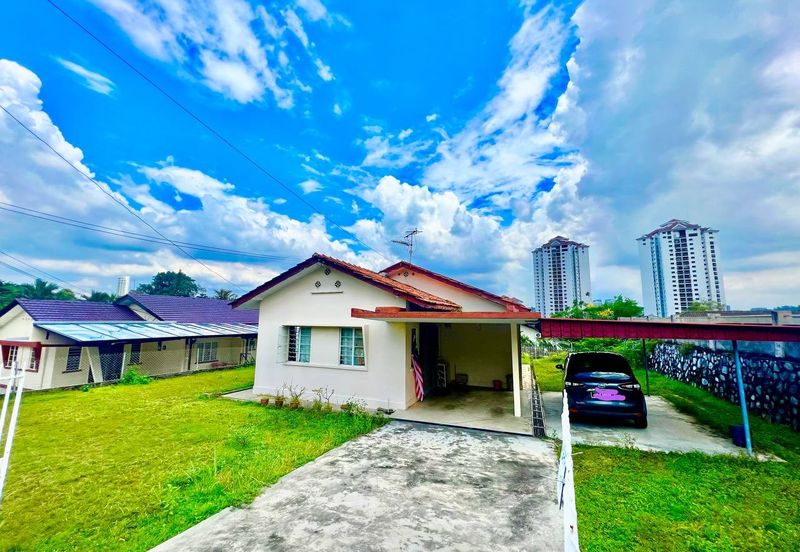 Seksyen 12, Petaling Jaya