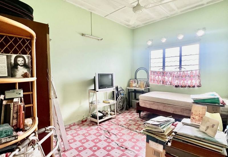 Seksyen 12, Petaling Jaya