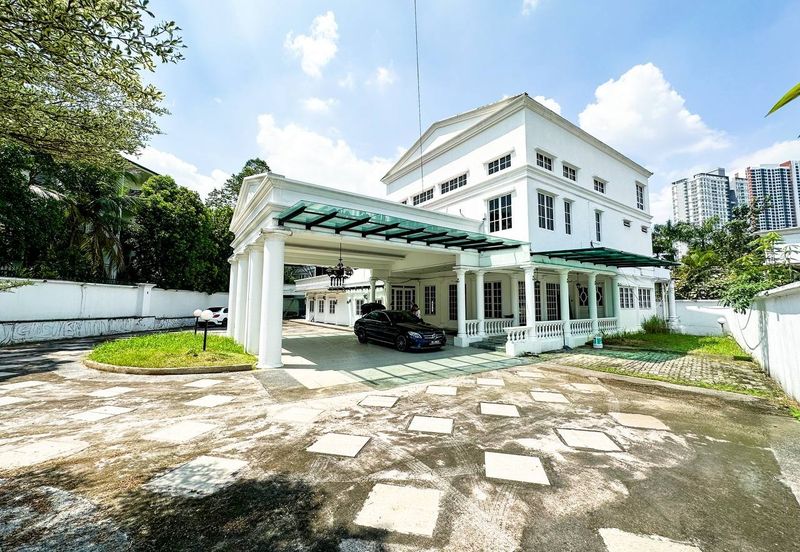 Freehold Exclusive Double Storey Bungalow Bukit Tunku, Kenny Hills, Kuala Lumpur 