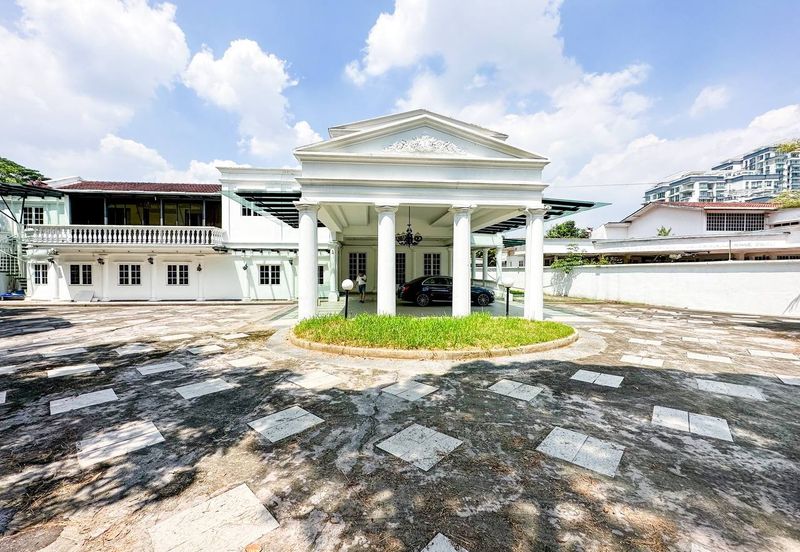 Freehold Exclusive Double Storey Bungalow Bukit Tunku, Kenny Hills, Kuala Lumpur 