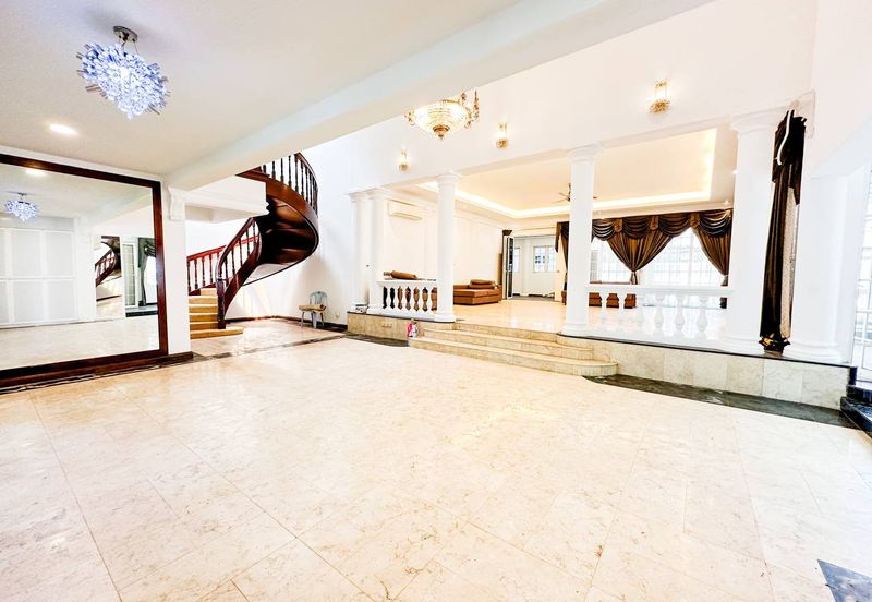 Freehold Exclusive Double Storey Bungalow Bukit Tunku, Kenny Hills, Kuala Lumpur 