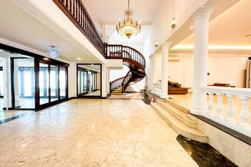 Freehold Exclusive Double Storey Bungalow Bukit Tunku, Kenny Hills, Kuala Lumpur 