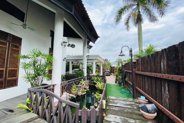 Tropicana Golf & Country Resort